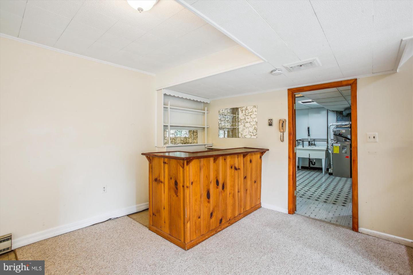 102 MOORE AVE SW, VIENNA, Virginia 22180, 3 Bedrooms Bedrooms, ,2 BathroomsBathrooms,Residential,For sale,102 MOORE AVE SW,VAFX2257376 MLS # VAFX2257376