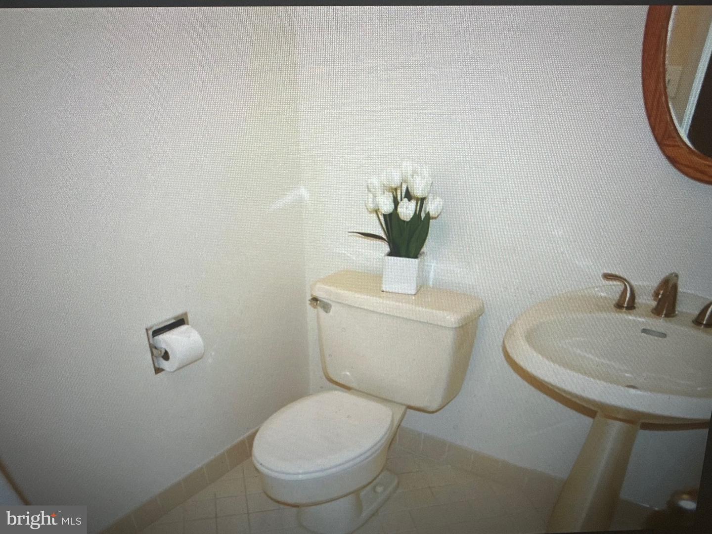 5501 SEMINARY RD #214S, FALLS CHURCH, Virginia 22041, 2 Bedrooms Bedrooms, ,1 BathroomBathrooms,Residential,For sale,5501 SEMINARY RD #214S,VAFX2257548 MLS # VAFX2257548