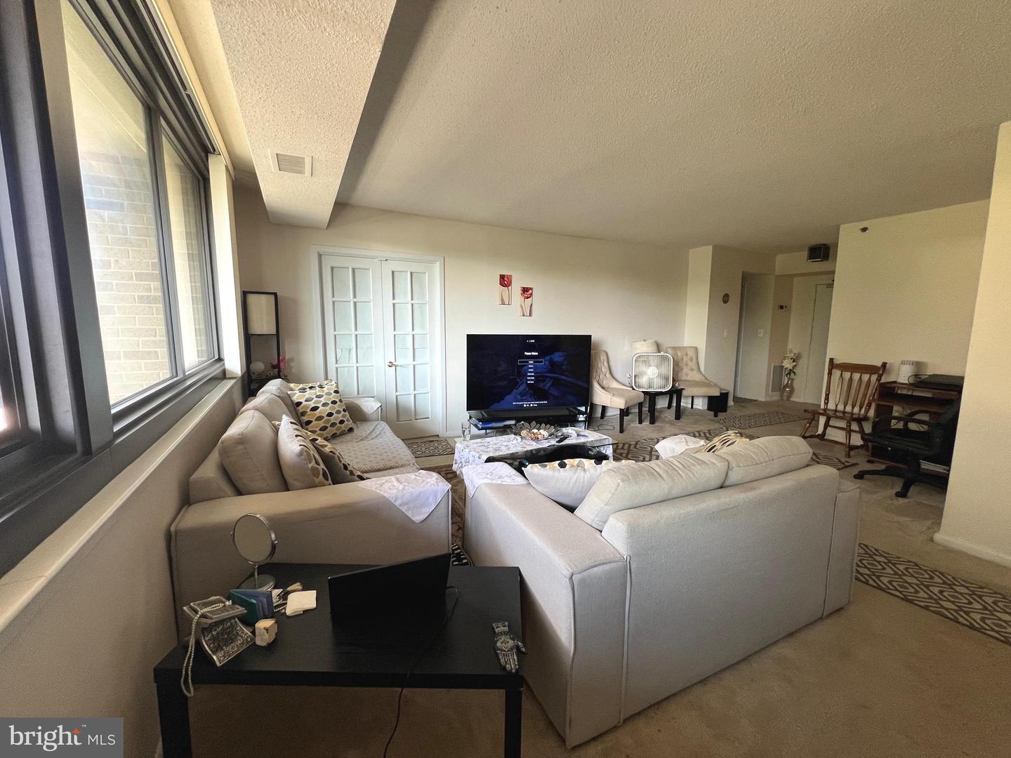 5501 SEMINARY RD #214S, FALLS CHURCH, Virginia 22041, 2 Bedrooms Bedrooms, ,1 BathroomBathrooms,Residential,For sale,5501 SEMINARY RD #214S,VAFX2257548 MLS # VAFX2257548