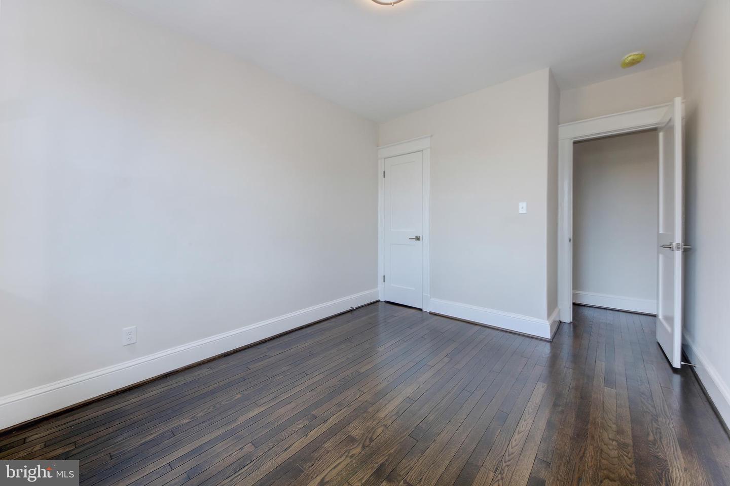 5200 KANSAS AVE NW, WASHINGTON, District Of Columbia 20011, 6 Bedrooms Bedrooms, ,3 BathroomsBathrooms,Residential,For sale,5200 KANSAS AVE NW,DCDC2212028 MLS # DCDC2212028