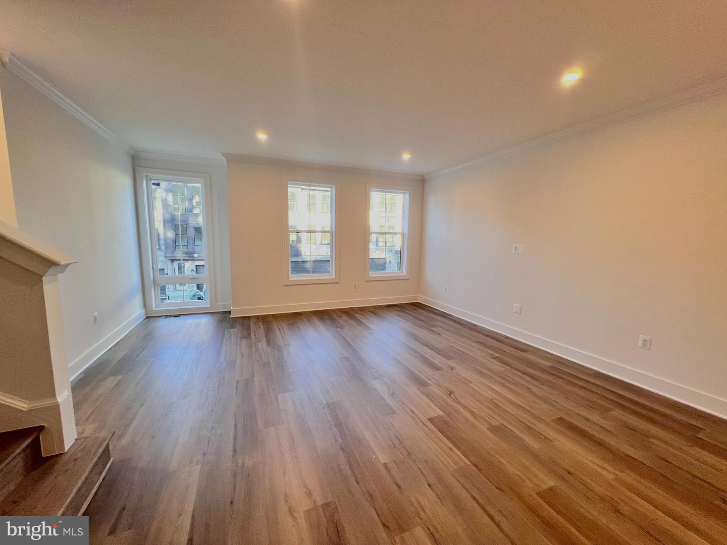 9424 DANDELION DR, LORTON, Virginia 22079, 3 Bedrooms Bedrooms, ,3 BathroomsBathrooms,Residential,For sale,9424 DANDELION DR,VAFX2257550 MLS # VAFX2257550