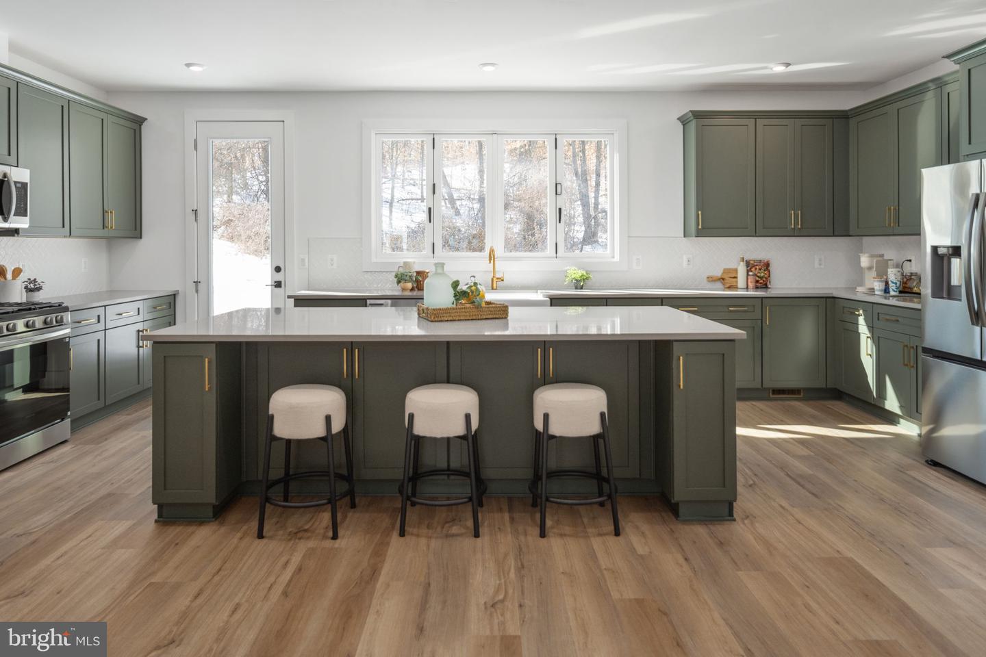 9424 DANDELION DR, LORTON, Virginia 22079, 3 Bedrooms Bedrooms, ,3 BathroomsBathrooms,Residential,For sale,9424 DANDELION DR,VAFX2257550 MLS # VAFX2257550