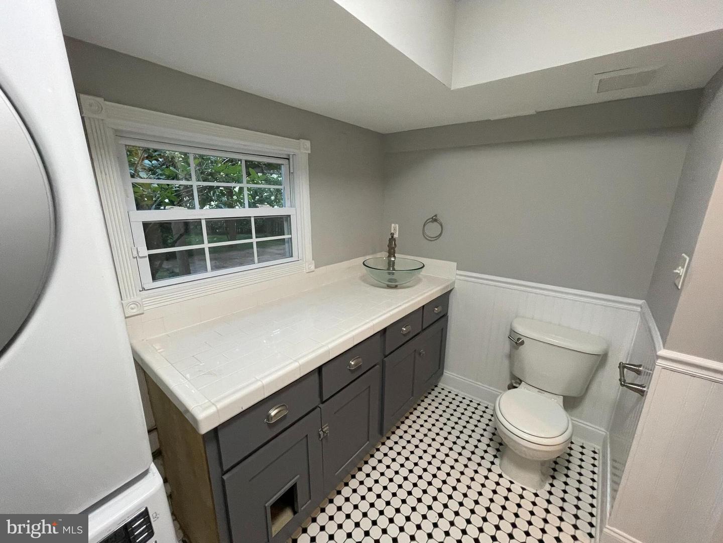 7057 BLACKWELL RD, WARRENTON, Virginia 20187, 3 Bedrooms Bedrooms, ,2 BathroomsBathrooms,Residential,For sale,7057 BLACKWELL RD,VAFQ2017604 MLS # VAFQ2017604