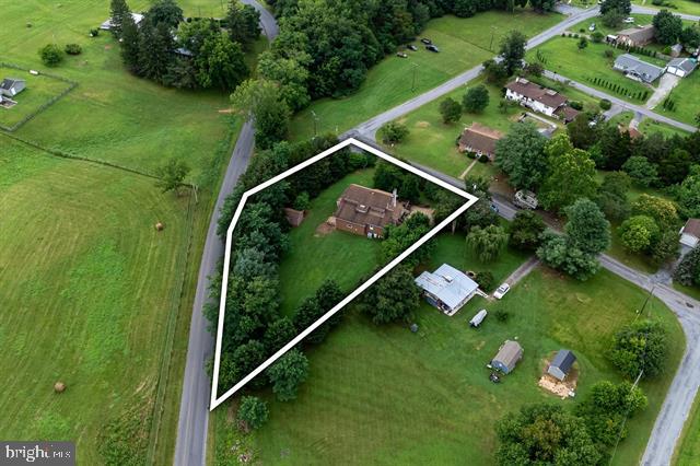 120 BIG OAK DR, LURAY, Virginia 22835, 4 Bedrooms Bedrooms, ,2 BathroomsBathrooms,Residential,For sale,120 BIG OAK DR,VAPA2005170 MLS # VAPA2005170