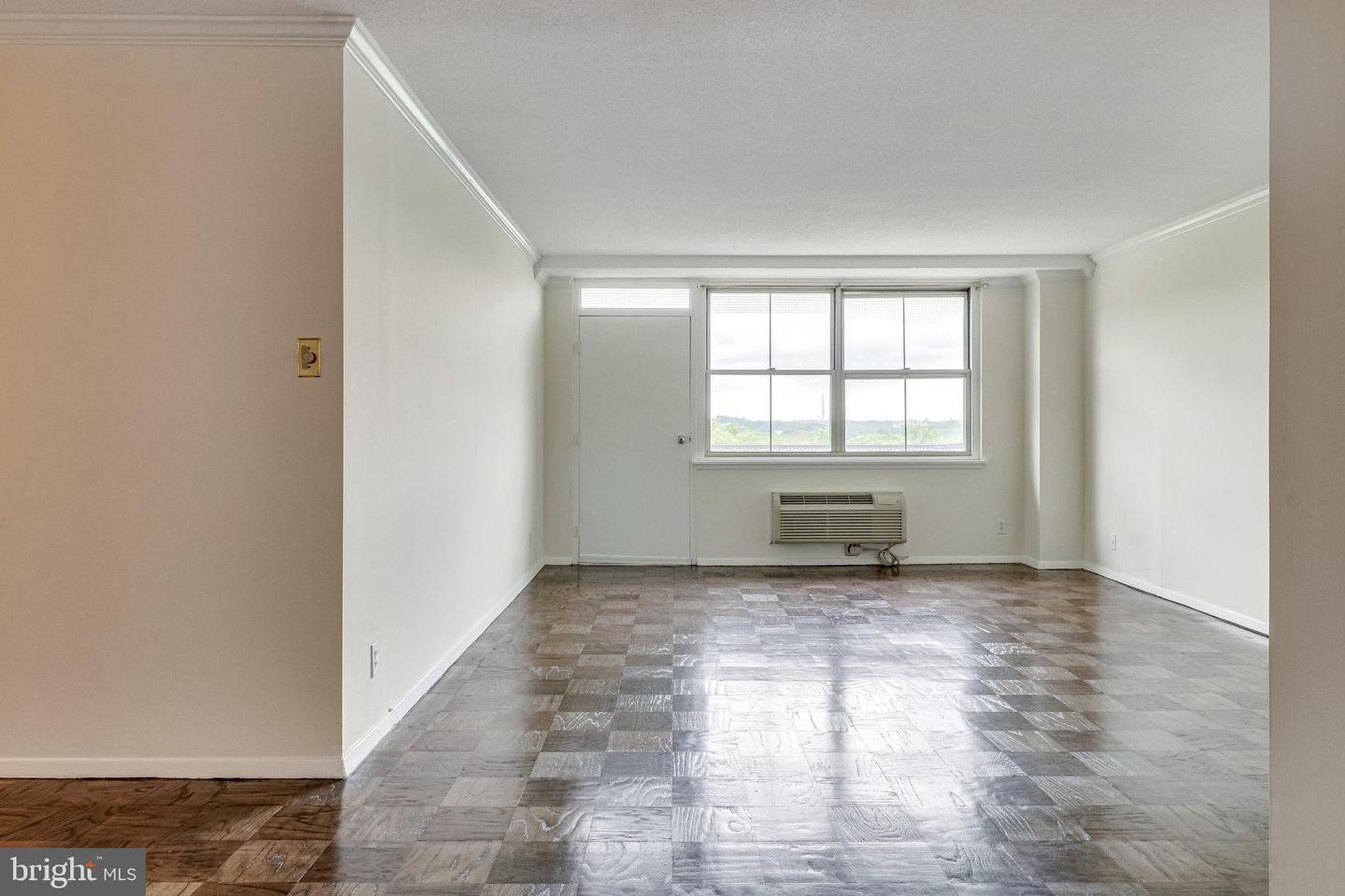 2030 N ADAMS ST #1403, ARLINGTON, Virginia 22201, 2 Bedrooms Bedrooms, ,1 BathroomBathrooms,Residential,For sale,2030 N ADAMS ST #1403,VAAR2061374 MLS # VAAR2061374