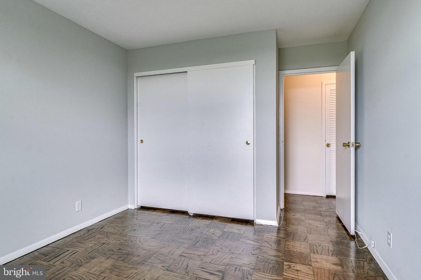 2030 N ADAMS ST #1403, ARLINGTON, Virginia 22201, 2 Bedrooms Bedrooms, ,1 BathroomBathrooms,Residential,For sale,2030 N ADAMS ST #1403,VAAR2061374 MLS # VAAR2061374