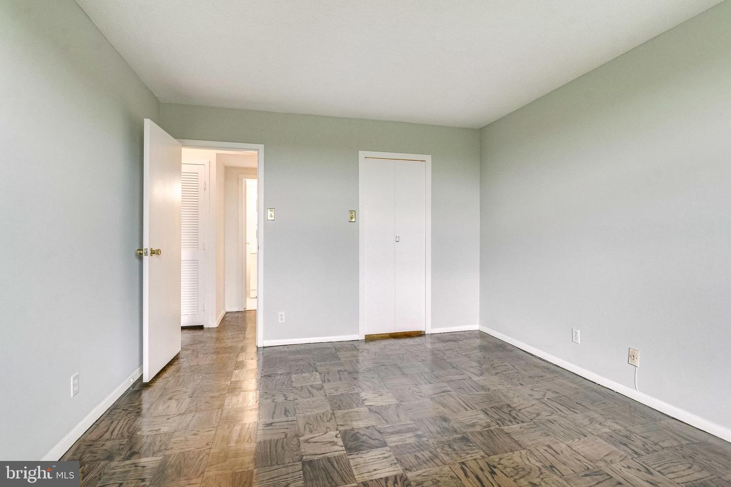 2030 N ADAMS ST #1403, ARLINGTON, Virginia 22201, 2 Bedrooms Bedrooms, ,1 BathroomBathrooms,Residential,For sale,2030 N ADAMS ST #1403,VAAR2061374 MLS # VAAR2061374