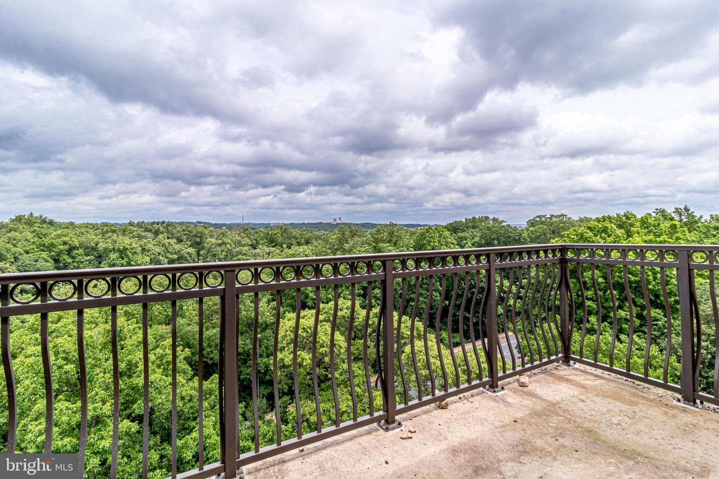 2030 N ADAMS ST #1403, ARLINGTON, Virginia 22201, 2 Bedrooms Bedrooms, ,1 BathroomBathrooms,Residential,For sale,2030 N ADAMS ST #1403,VAAR2061374 MLS # VAAR2061374