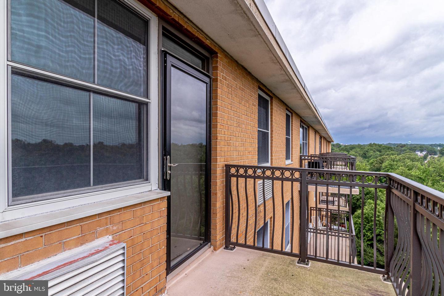 2030 N ADAMS ST #1403, ARLINGTON, Virginia 22201, 2 Bedrooms Bedrooms, ,1 BathroomBathrooms,Residential,For sale,2030 N ADAMS ST #1403,VAAR2061374 MLS # VAAR2061374