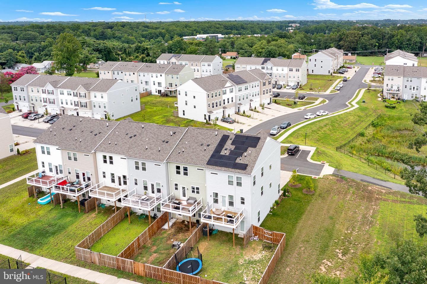 401 SNOWBERRY LN, FREDERICKSBURG, Virginia 22405, 4 Bedrooms Bedrooms, ,3 BathroomsBathrooms,Residential,For sale,401 SNOWBERRY LN,VAST2041120 MLS # VAST2041120