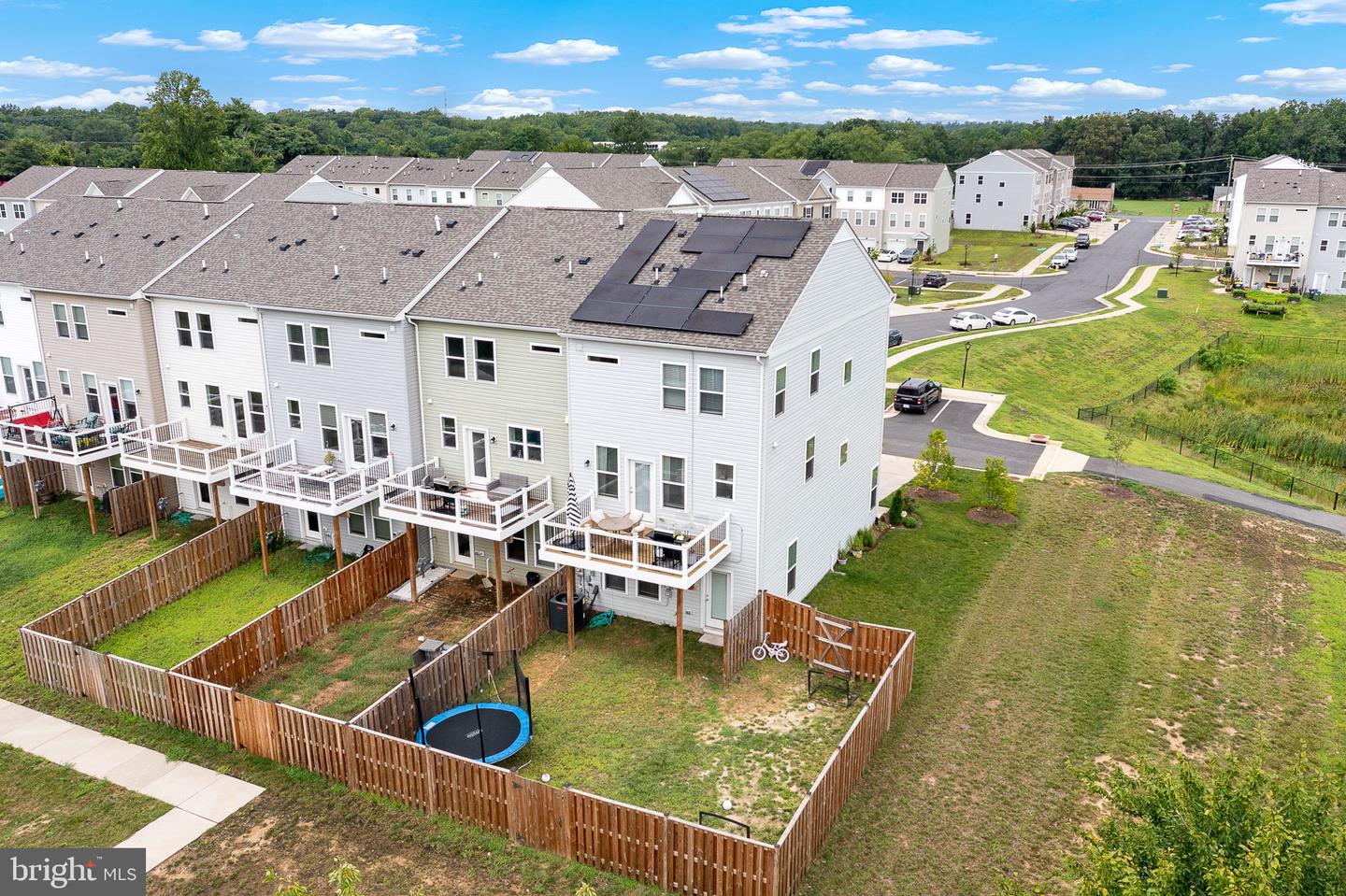 401 SNOWBERRY LN, FREDERICKSBURG, Virginia 22405, 4 Bedrooms Bedrooms, ,3 BathroomsBathrooms,Residential,For sale,401 SNOWBERRY LN,VAST2041120 MLS # VAST2041120