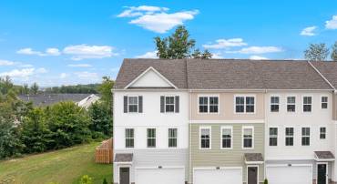 401 SNOWBERRY LN, FREDERICKSBURG, Virginia 22405, 4 Bedrooms Bedrooms, ,3 BathroomsBathrooms,Residential,For sale,401 SNOWBERRY LN,VAST2041120 MLS # VAST2041120