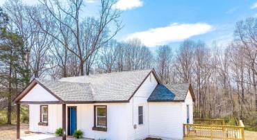 905 POPLAR SPRING RD, SCOTTSVILLE, Virginia 24590, 3 Bedrooms Bedrooms, ,2 BathroomsBathrooms,Residential,For sale,905 POPLAR SPRING RD,667127 MLS # 667127