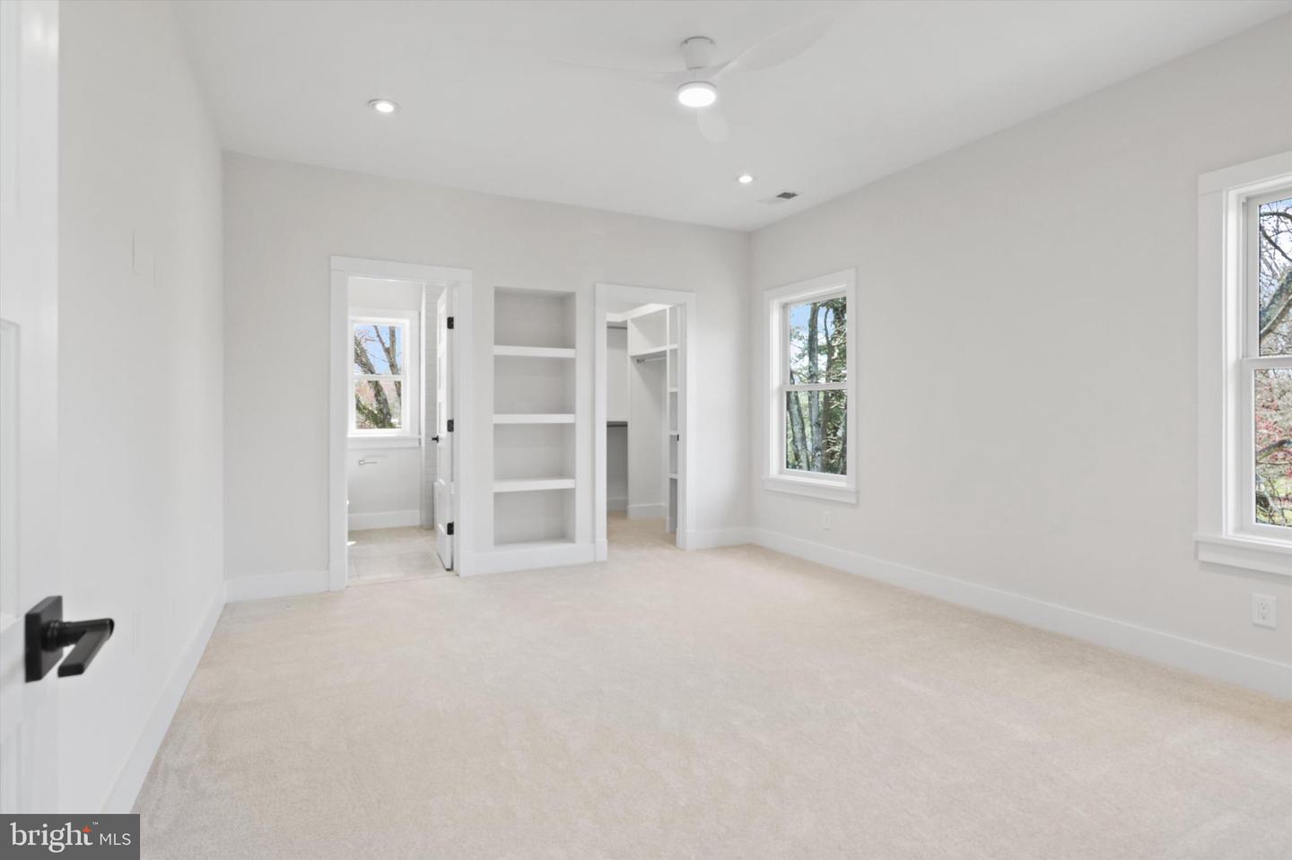 310 JOHNSON ST SW, VIENNA, Virginia 22180, 6 Bedrooms Bedrooms, ,5 BathroomsBathrooms,Residential,For sale,310 JOHNSON ST SW,VAFX2257606 MLS # VAFX2257606