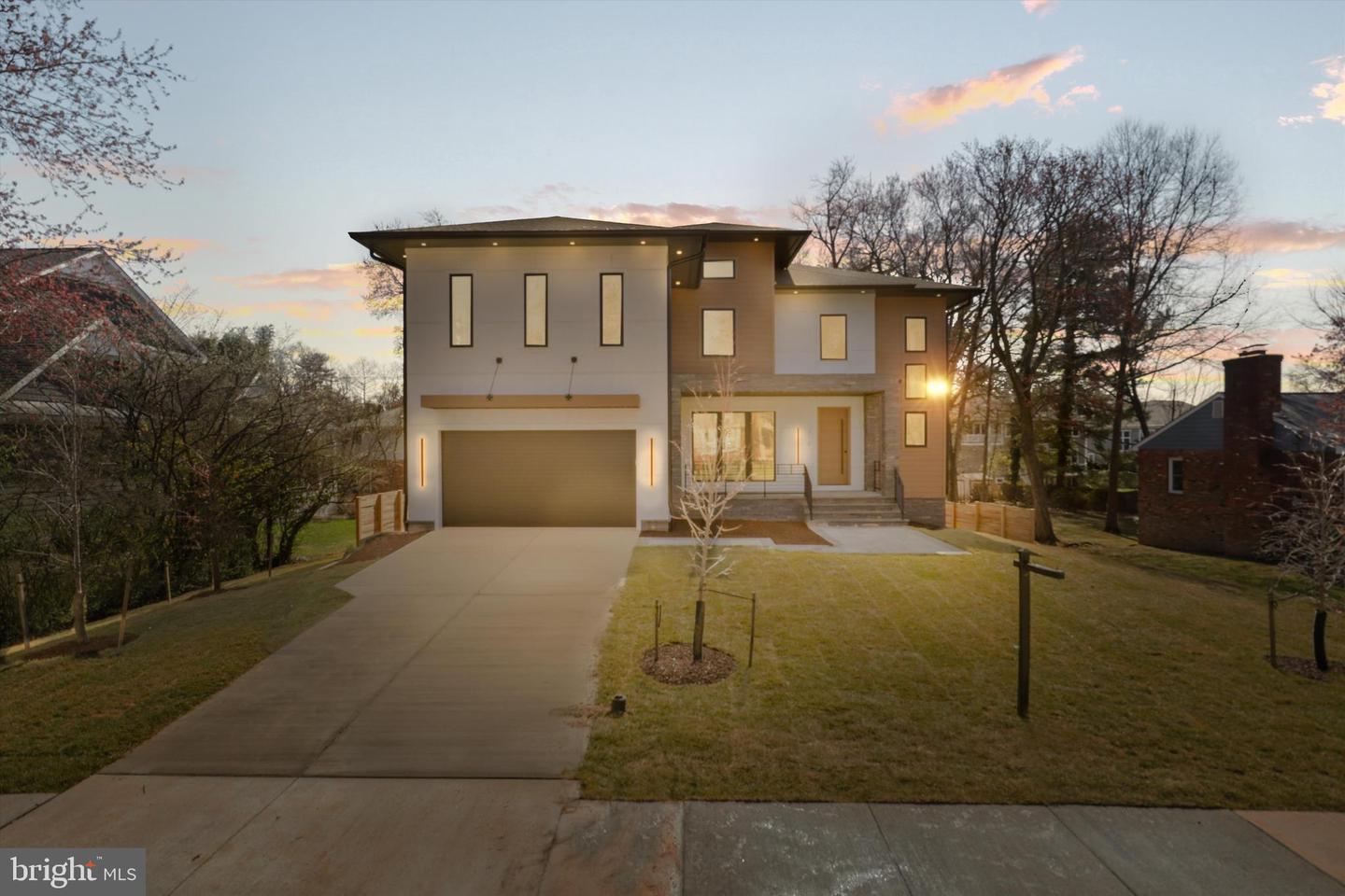 310 JOHNSON ST SW, VIENNA, Virginia 22180, 6 Bedrooms Bedrooms, ,5 BathroomsBathrooms,Residential,For sale,310 JOHNSON ST SW,VAFX2257606 MLS # VAFX2257606