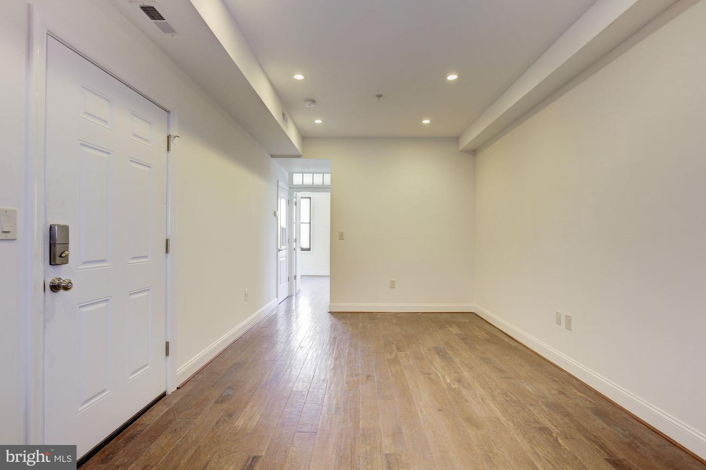 335 H ST NE, WASHINGTON, District Of Columbia 20002, ,Land,For sale,335 H ST NE,DCDC2211970 MLS # DCDC2211970