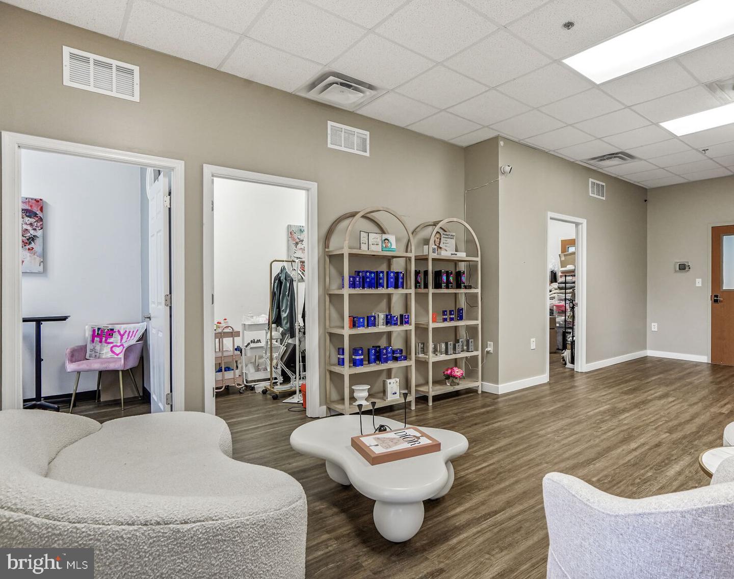 7121-E LEESBURG PIKE #2-2, FALLS CHURCH, Virginia 22043, ,Land,For sale,7121-E LEESBURG PIKE #2-2,VAFX2257486 MLS # VAFX2257486