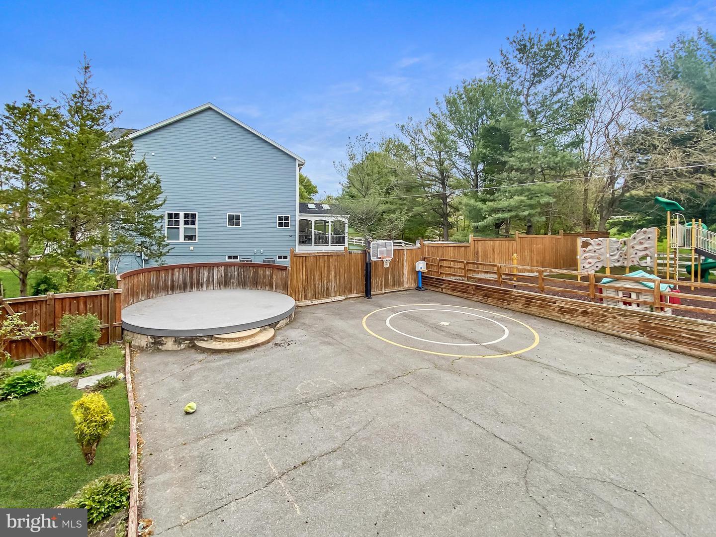 3005 DOWER HOUSE DR, HERNDON, Virginia 20171, ,Land,For sale,3005 DOWER HOUSE DR,VAFX2257680 MLS # VAFX2257680