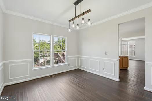 1025 RIVERDALE CIR, CULPEPER, Virginia 22701, 4 Bedrooms Bedrooms, ,3 BathroomsBathrooms,Residential,1025 RIVERDALE CIR,VACU2010866 MLS # VACU2010866