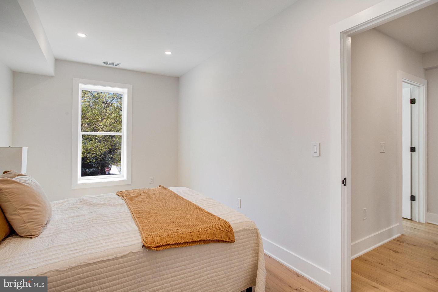 3703 RESERVOIR RD NW, WASHINGTON, District Of Columbia 20007, 5 Bedrooms Bedrooms, ,4 BathroomsBathrooms,Residential,For sale,3703 RESERVOIR RD NW,DCDC2187338 MLS # DCDC2187338