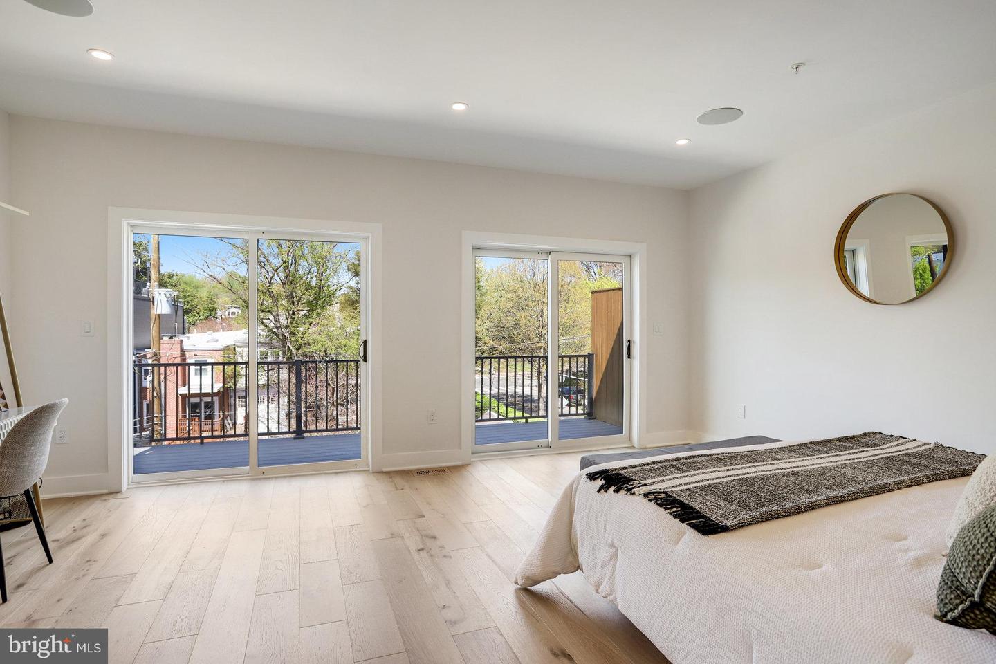 3703 RESERVOIR RD NW, WASHINGTON, District Of Columbia 20007, 5 Bedrooms Bedrooms, ,4 BathroomsBathrooms,Residential,For sale,3703 RESERVOIR RD NW,DCDC2187338 MLS # DCDC2187338