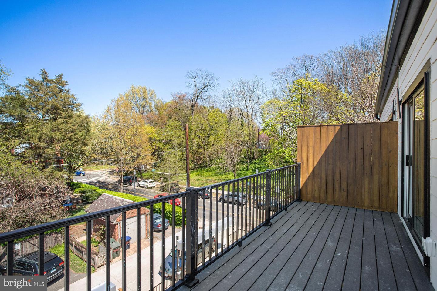 3703 RESERVOIR RD NW, WASHINGTON, District Of Columbia 20007, 5 Bedrooms Bedrooms, ,4 BathroomsBathrooms,Residential,For sale,3703 RESERVOIR RD NW,DCDC2187338 MLS # DCDC2187338