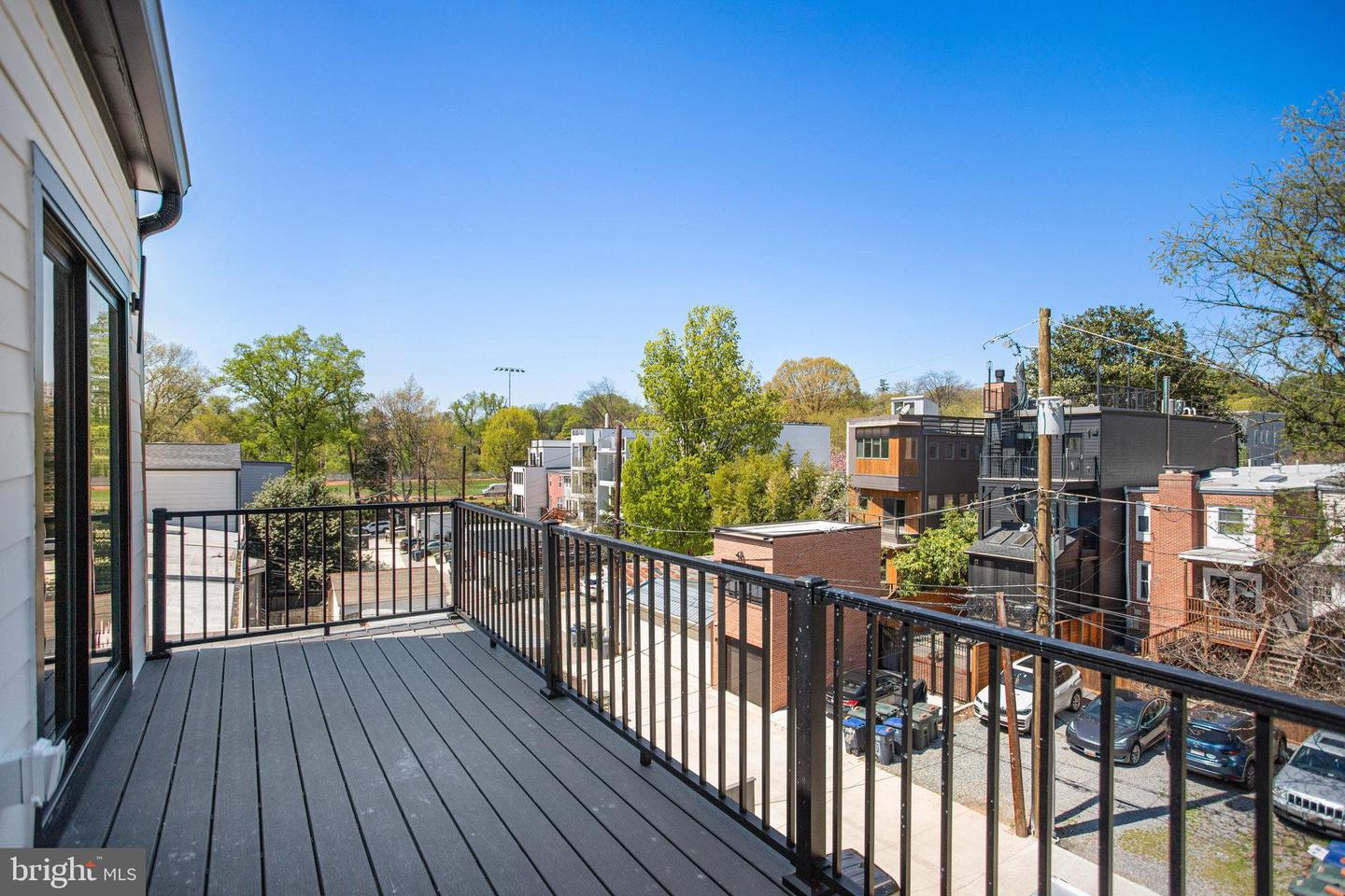 3703 RESERVOIR RD NW, WASHINGTON, District Of Columbia 20007, 5 Bedrooms Bedrooms, ,4 BathroomsBathrooms,Residential,For sale,3703 RESERVOIR RD NW,DCDC2187338 MLS # DCDC2187338