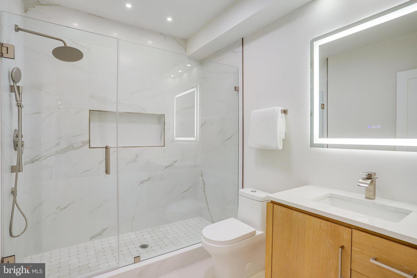 3703 RESERVOIR RD NW, WASHINGTON, District Of Columbia 20007, 5 Bedrooms Bedrooms, ,4 BathroomsBathrooms,Residential,For sale,3703 RESERVOIR RD NW,DCDC2187338 MLS # DCDC2187338