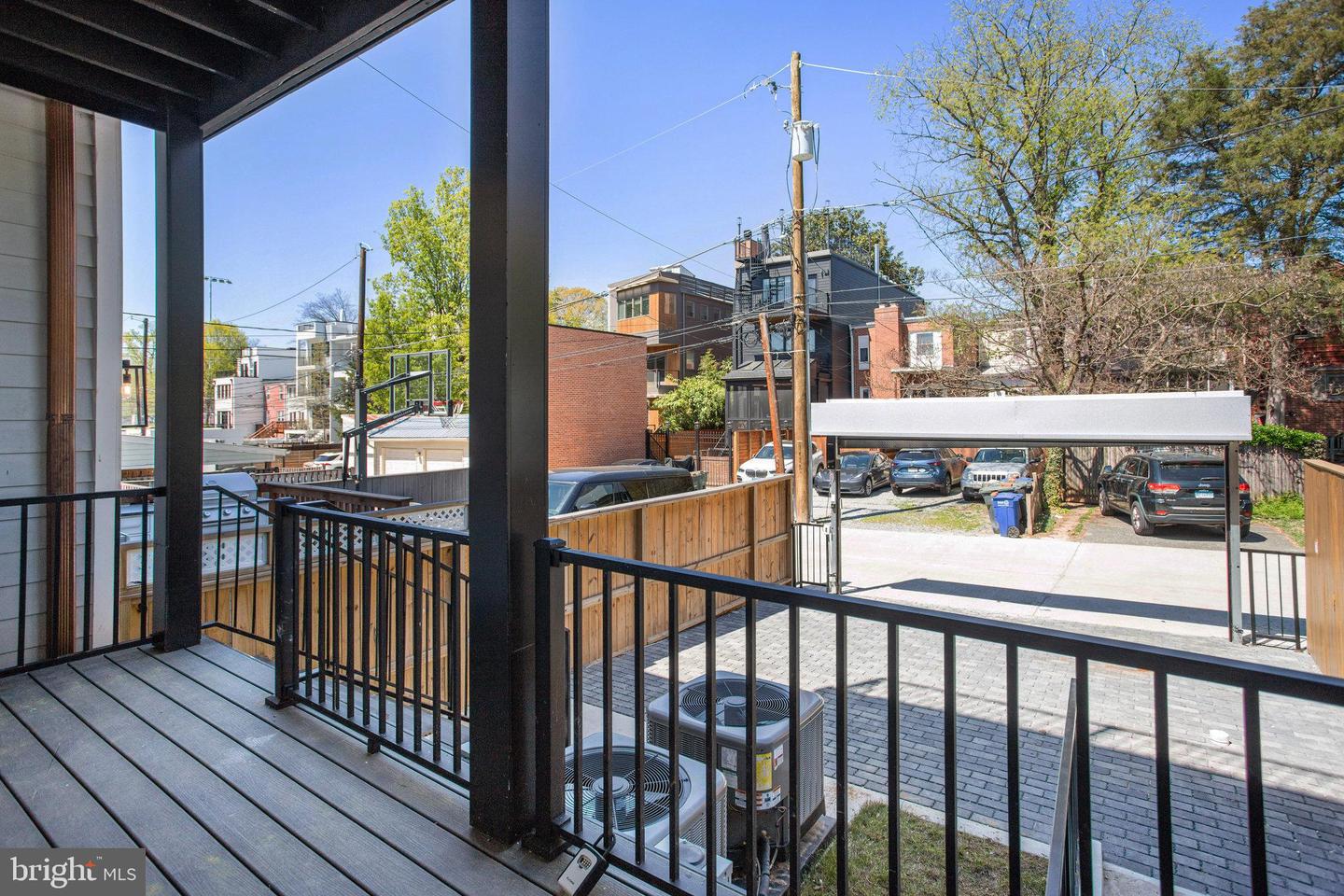 3703 RESERVOIR RD NW, WASHINGTON, District Of Columbia 20007, 5 Bedrooms Bedrooms, ,4 BathroomsBathrooms,Residential,For sale,3703 RESERVOIR RD NW,DCDC2187338 MLS # DCDC2187338