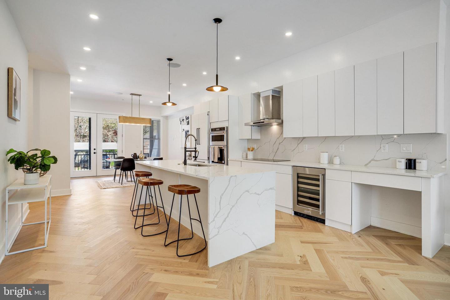 3703 RESERVOIR RD NW, WASHINGTON, District Of Columbia 20007, 5 Bedrooms Bedrooms, ,4 BathroomsBathrooms,Residential,For sale,3703 RESERVOIR RD NW,DCDC2187338 MLS # DCDC2187338