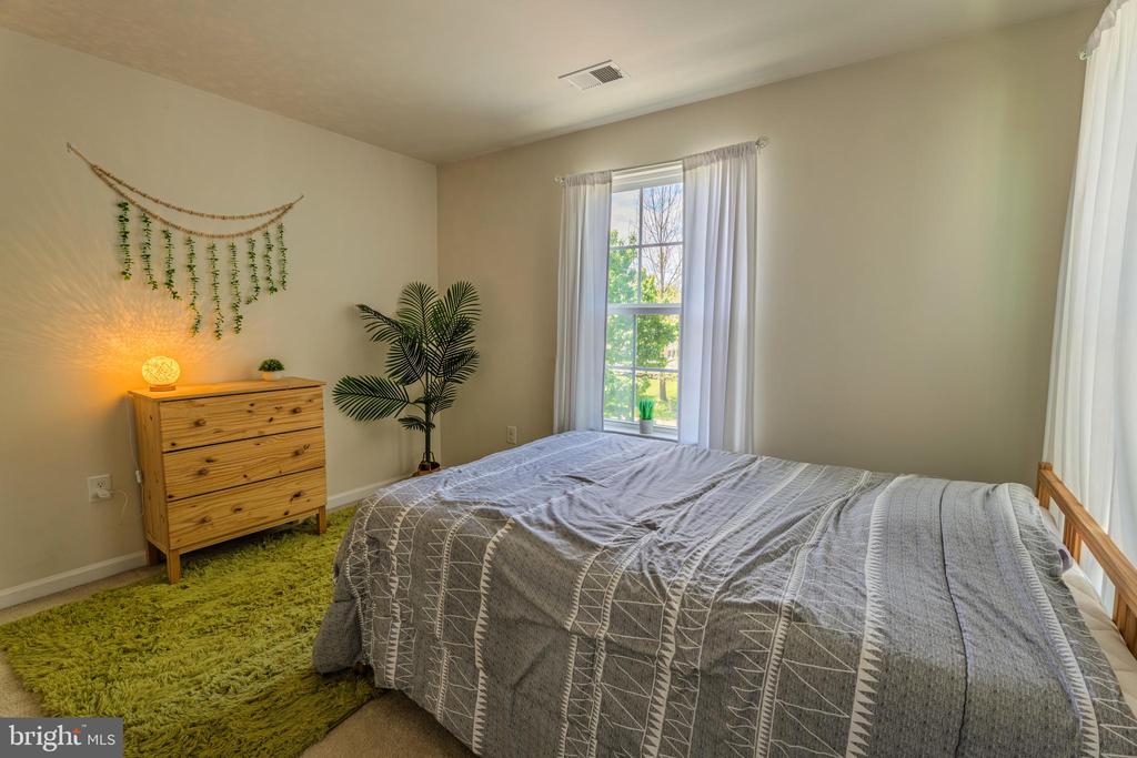 2045 MAGNOLIA CIR, CULPEPER, Virginia 22701, 4 Bedrooms Bedrooms, ,3 BathroomsBathrooms,Residential,2045 MAGNOLIA CIR,VACU2010436 MLS # VACU2010436