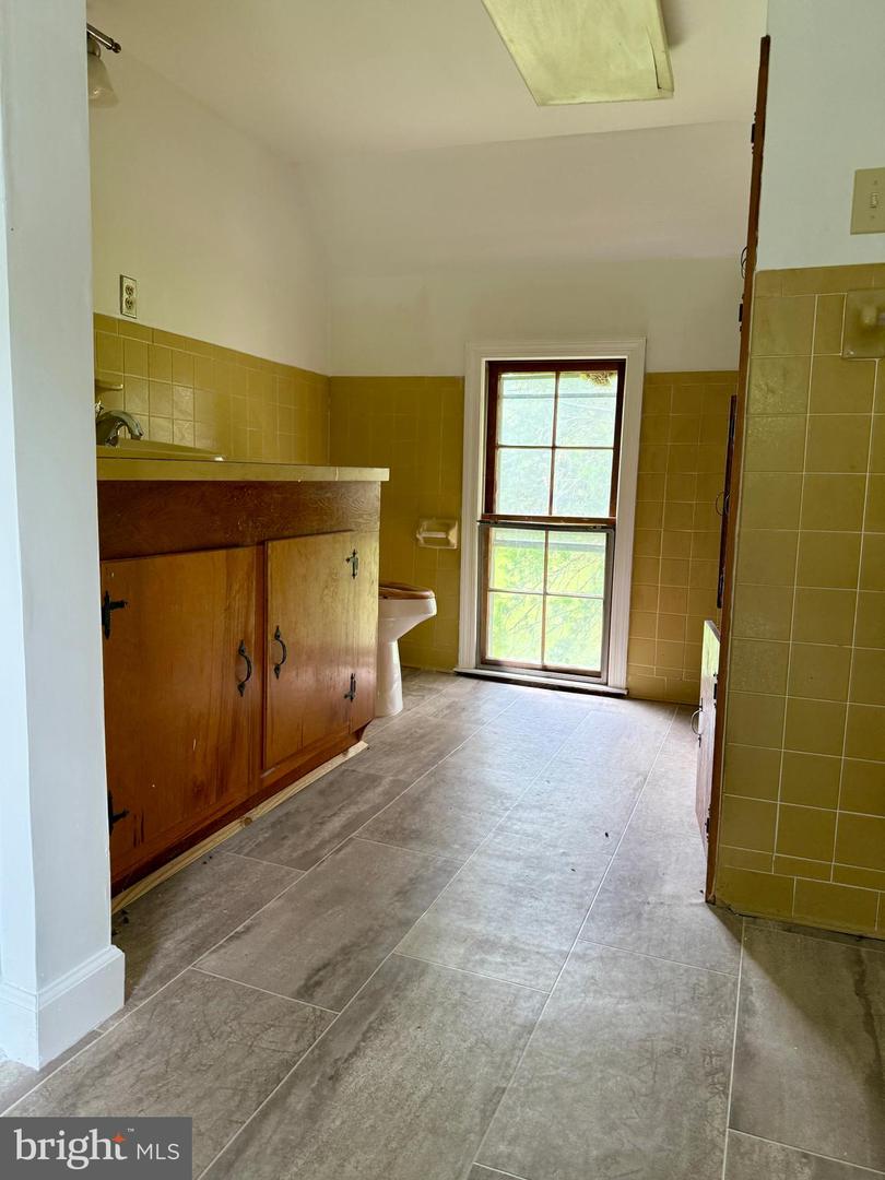 1031 MACDONALD DRIVE, SCOTTSBURG, Virginia 24589, 2 Bedrooms Bedrooms, ,Residential,For sale,1031 MACDONALD DRIVE,VAHX2000098 MLS # VAHX2000098