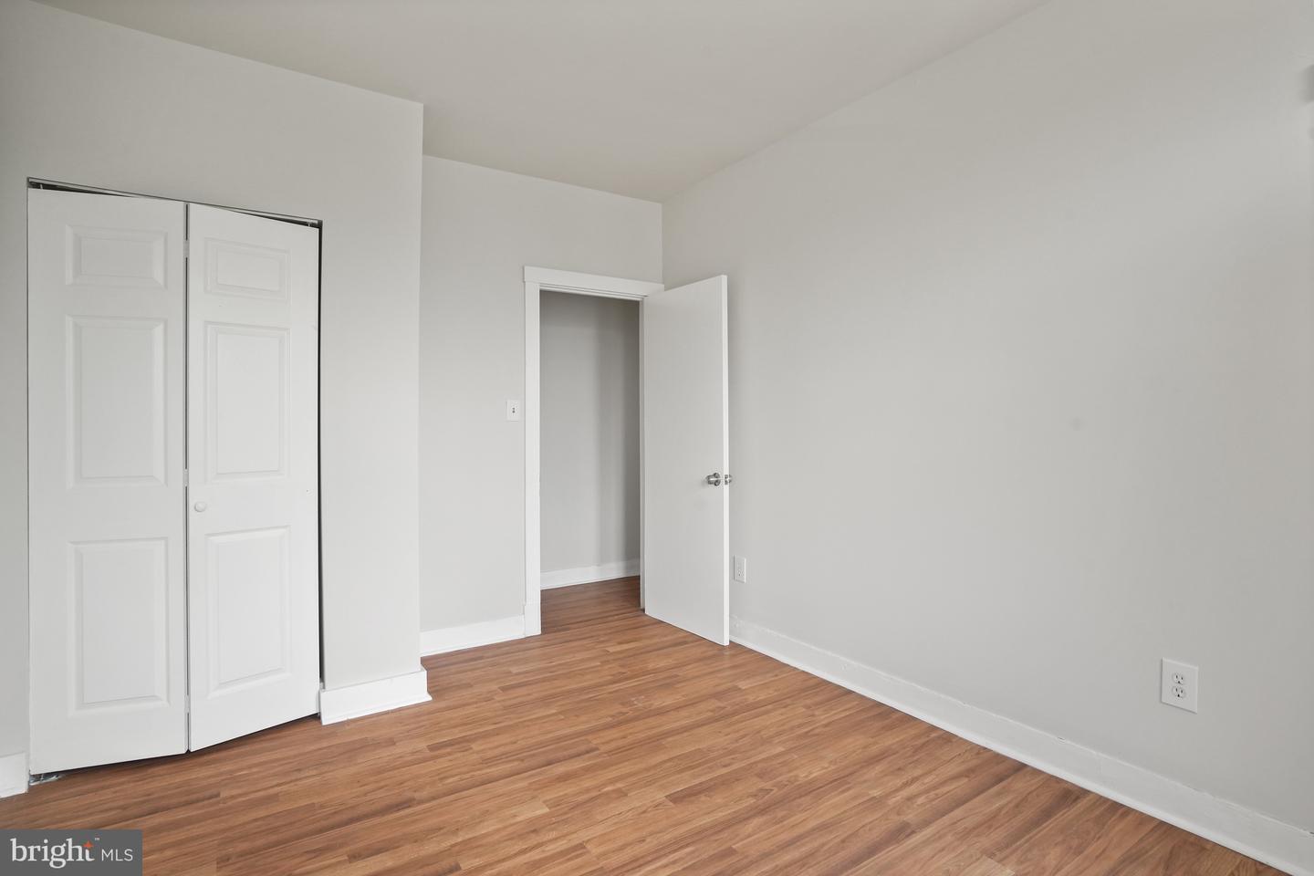 7 18TH ST SE #208, WASHINGTON, District Of Columbia 20003, 2 Bedrooms Bedrooms, ,1 BathroomBathrooms,Residential,For sale,7 18TH ST SE #208,DCDC2201350 MLS # DCDC2201350