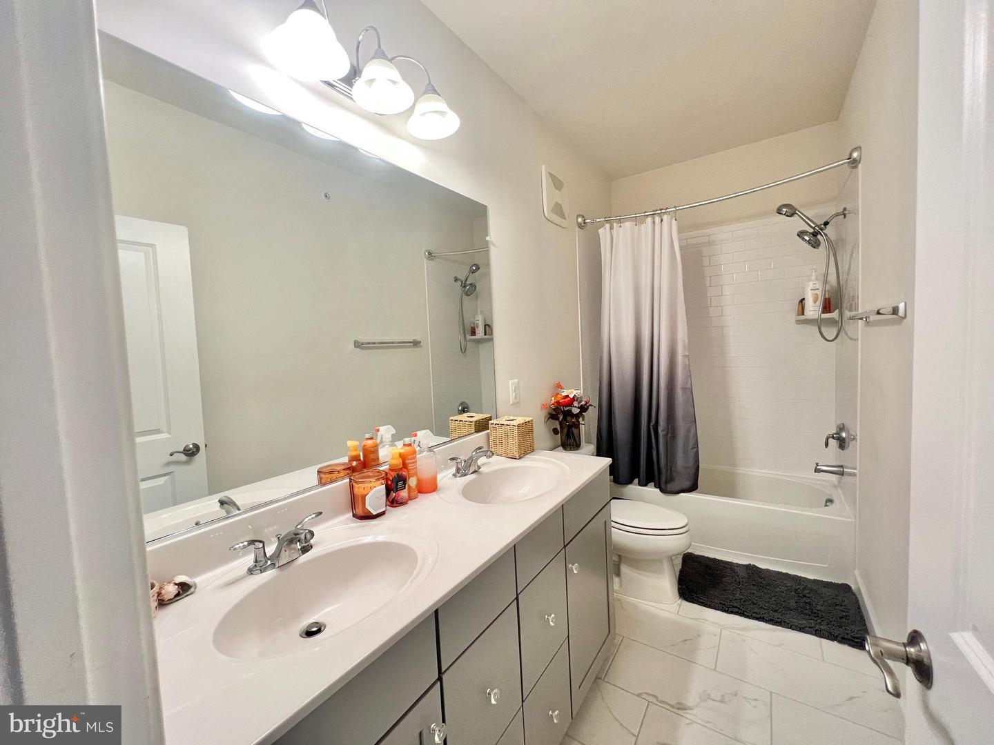 10407 RATCLIFFE TRL, MANASSAS, Virginia 20110, 3 Bedrooms Bedrooms, ,2 BathroomsBathrooms,Residential,For sale,10407 RATCLIFFE TRL,VAMN2008372 MLS # VAMN2008372