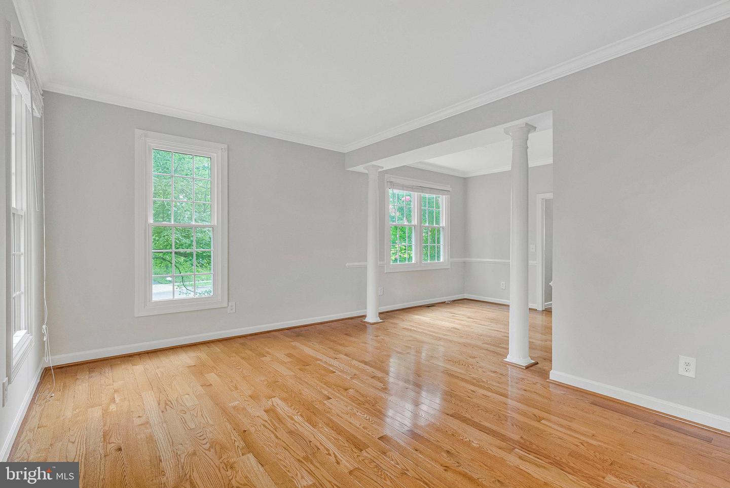 46409 WOODLAKE PL, STERLING, Virginia 20165, 4 Bedrooms Bedrooms, ,2 BathroomsBathrooms,Residential,For sale,46409 WOODLAKE PL,VALO2098558 MLS # VALO2098558