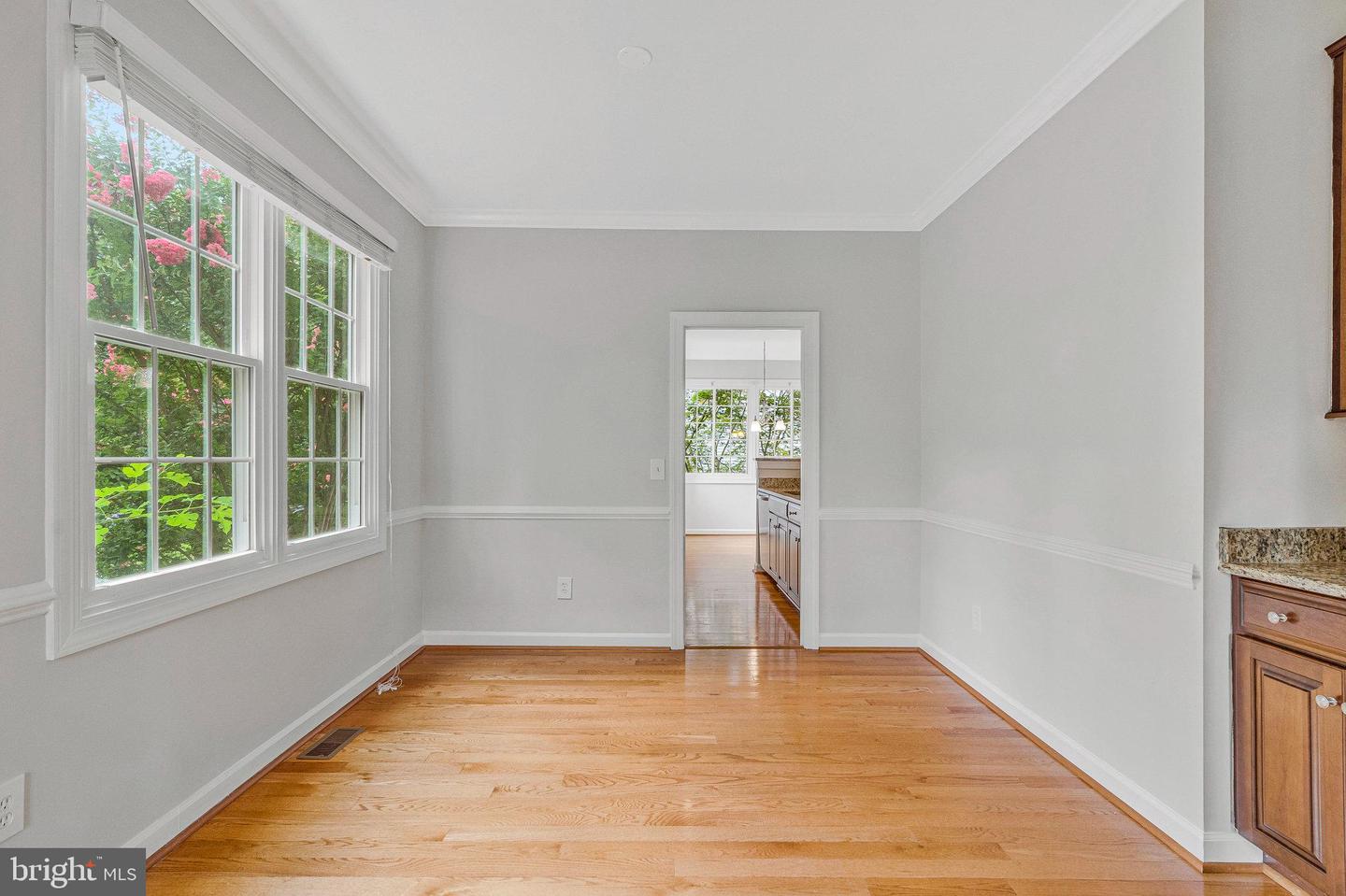 46409 WOODLAKE PL, STERLING, Virginia 20165, 4 Bedrooms Bedrooms, ,2 BathroomsBathrooms,Residential,For sale,46409 WOODLAKE PL,VALO2098558 MLS # VALO2098558