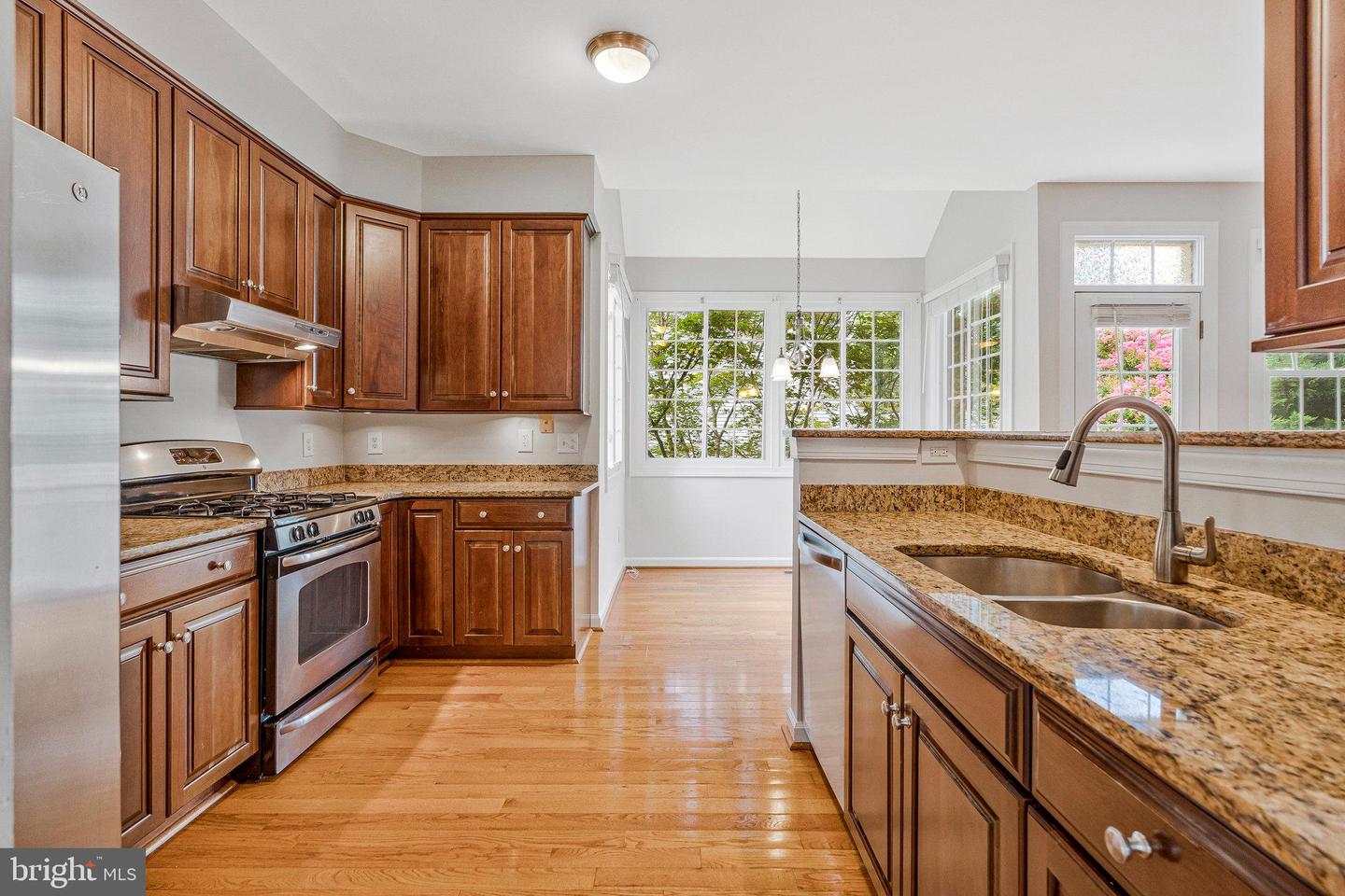 46409 WOODLAKE PL, STERLING, Virginia 20165, 4 Bedrooms Bedrooms, ,2 BathroomsBathrooms,Residential,For sale,46409 WOODLAKE PL,VALO2098558 MLS # VALO2098558