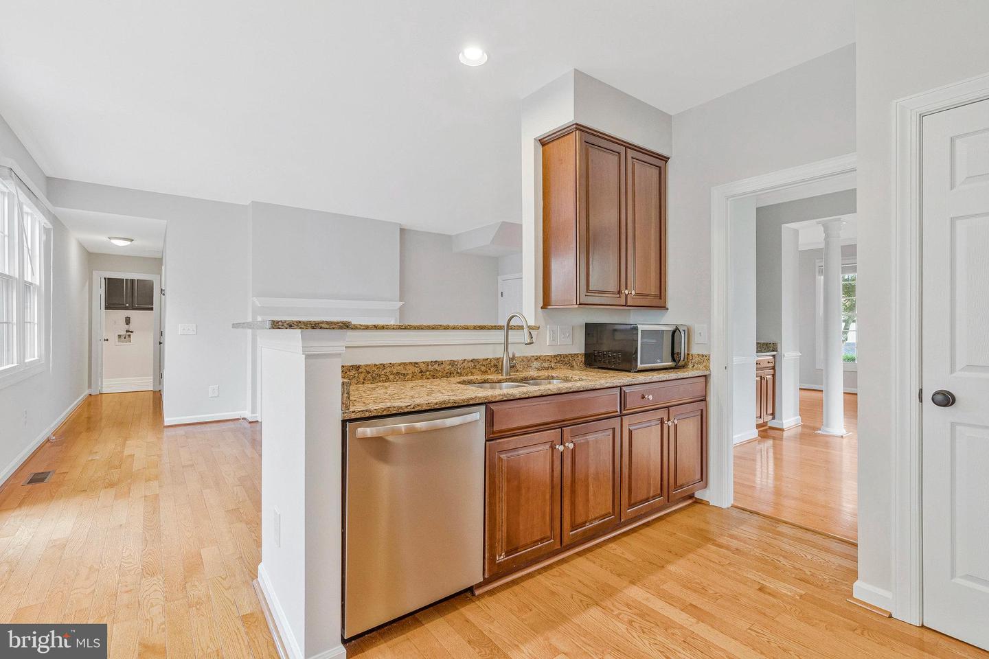 46409 WOODLAKE PL, STERLING, Virginia 20165, 4 Bedrooms Bedrooms, ,2 BathroomsBathrooms,Residential,For sale,46409 WOODLAKE PL,VALO2098558 MLS # VALO2098558