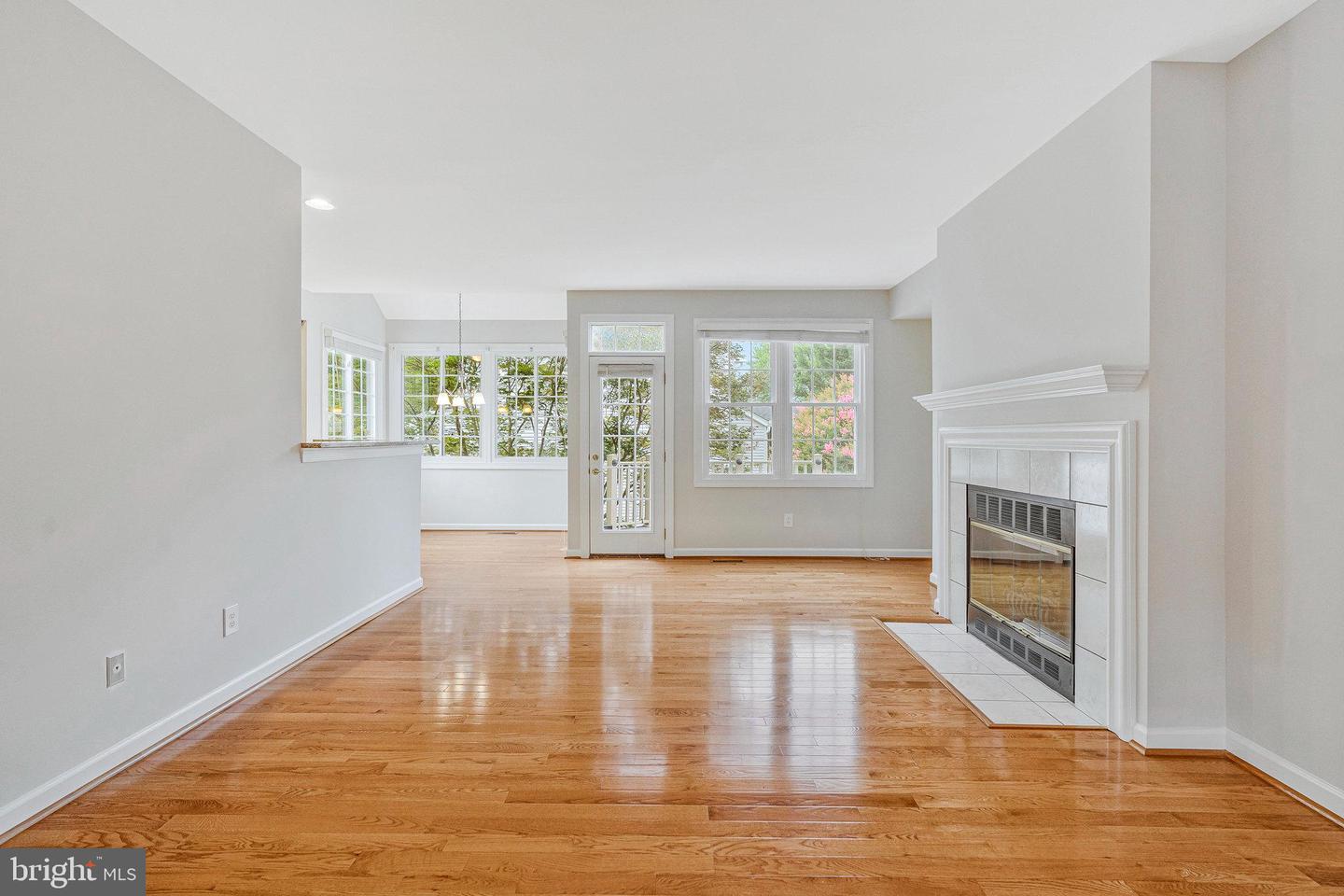 46409 WOODLAKE PL, STERLING, Virginia 20165, 4 Bedrooms Bedrooms, ,2 BathroomsBathrooms,Residential,For sale,46409 WOODLAKE PL,VALO2098558 MLS # VALO2098558