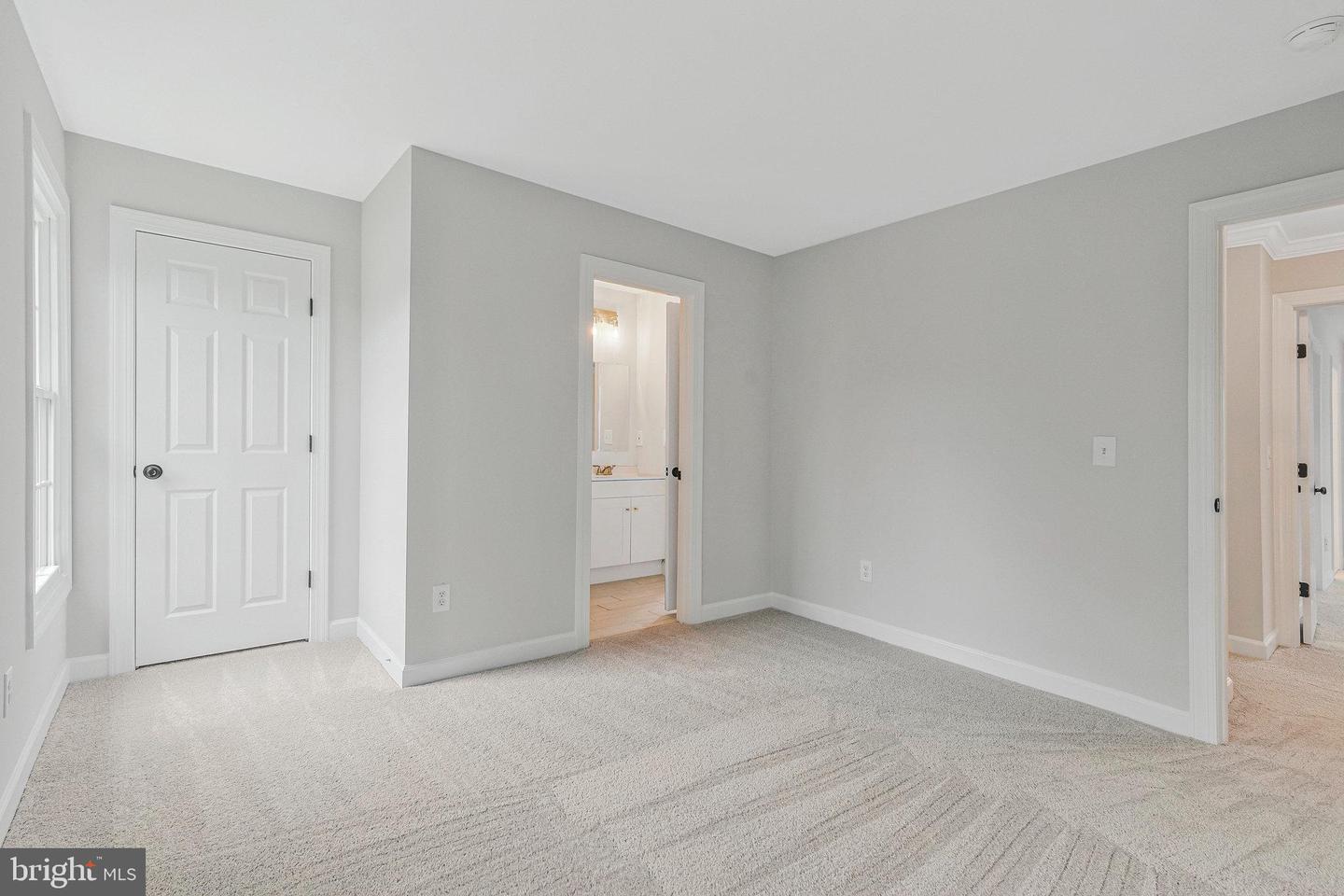 46409 WOODLAKE PL, STERLING, Virginia 20165, 4 Bedrooms Bedrooms, ,2 BathroomsBathrooms,Residential,For sale,46409 WOODLAKE PL,VALO2098558 MLS # VALO2098558