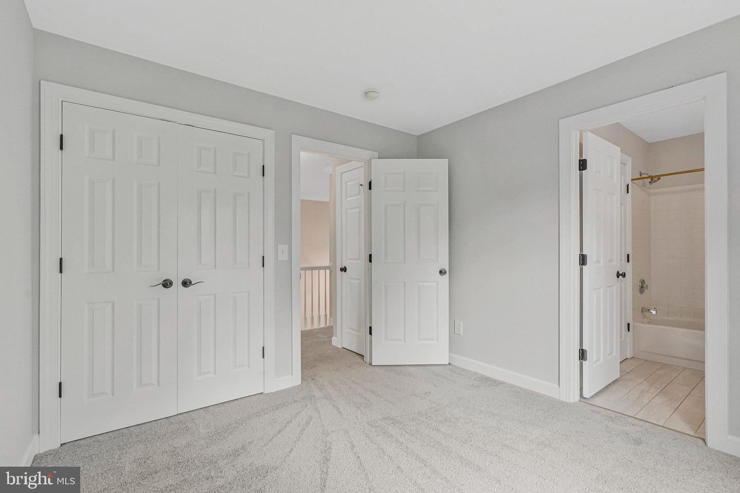 46409 WOODLAKE PL, STERLING, Virginia 20165, 4 Bedrooms Bedrooms, ,2 BathroomsBathrooms,Residential,For sale,46409 WOODLAKE PL,VALO2098558 MLS # VALO2098558