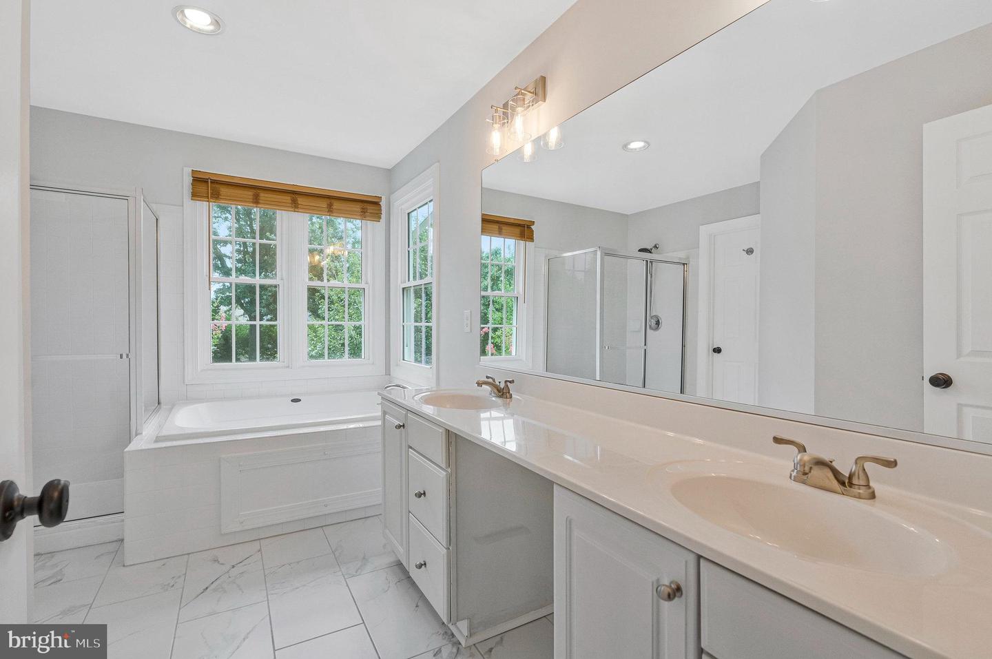46409 WOODLAKE PL, STERLING, Virginia 20165, 4 Bedrooms Bedrooms, ,2 BathroomsBathrooms,Residential,For sale,46409 WOODLAKE PL,VALO2098558 MLS # VALO2098558