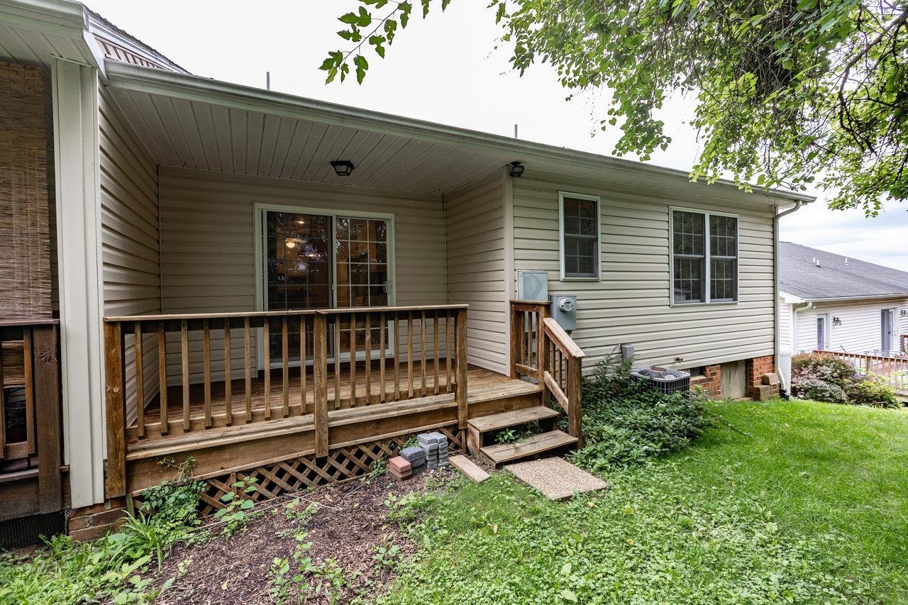 438 DIANA CT, ROCKINGHAM, Virginia 22801, 2 Bedrooms Bedrooms, ,2 BathroomsBathrooms,Residential,438 DIANA CT,667141 MLS # 667141