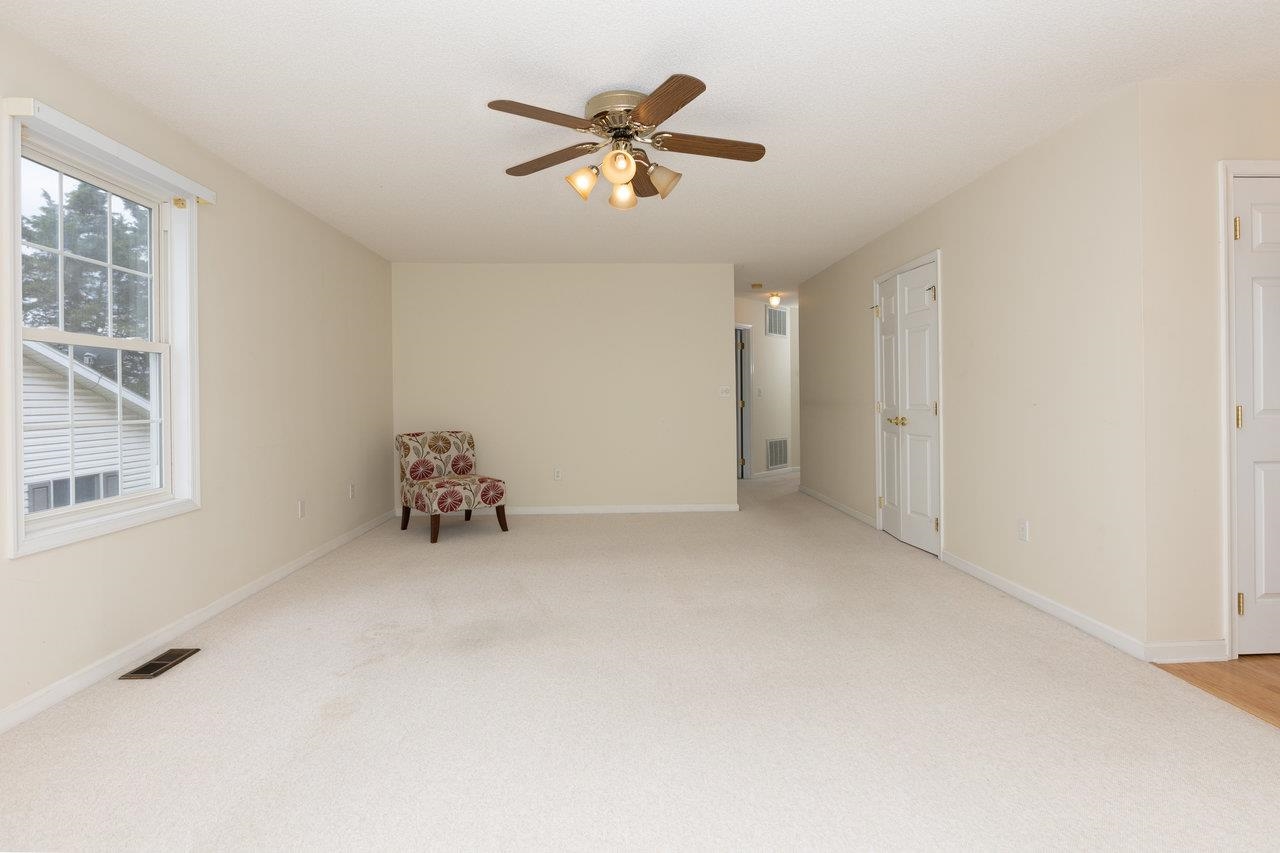 438 DIANA CT, ROCKINGHAM, Virginia 22801, 2 Bedrooms Bedrooms, ,2 BathroomsBathrooms,Residential,438 DIANA CT,667141 MLS # 667141