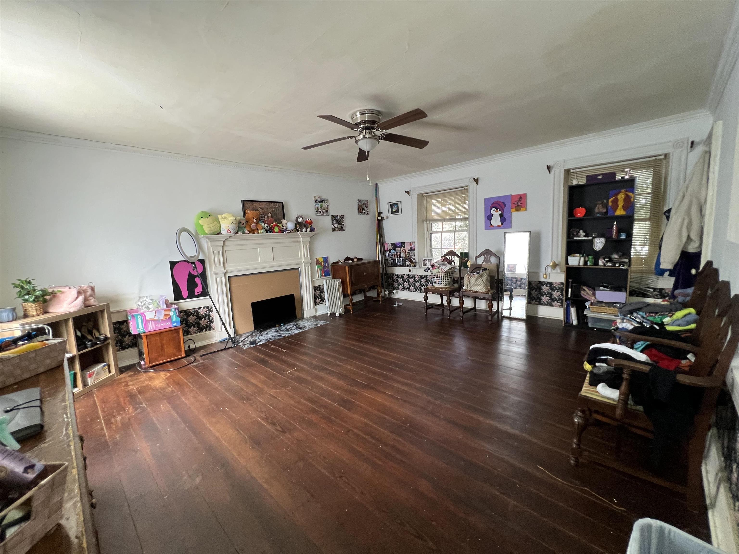 77 MAIN ST, GREENVILLE, Virginia 24440, 4 Bedrooms Bedrooms, ,1 BathroomBathrooms,Residential,