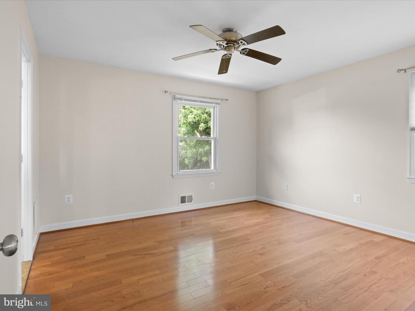 12903 EASTHAM CT, WOODBRIDGE, Virginia 22192, 4 Bedrooms Bedrooms, ,2 BathroomsBathrooms,Residential,For sale,12903 EASTHAM CT,VAPW2096414 MLS # VAPW2096414