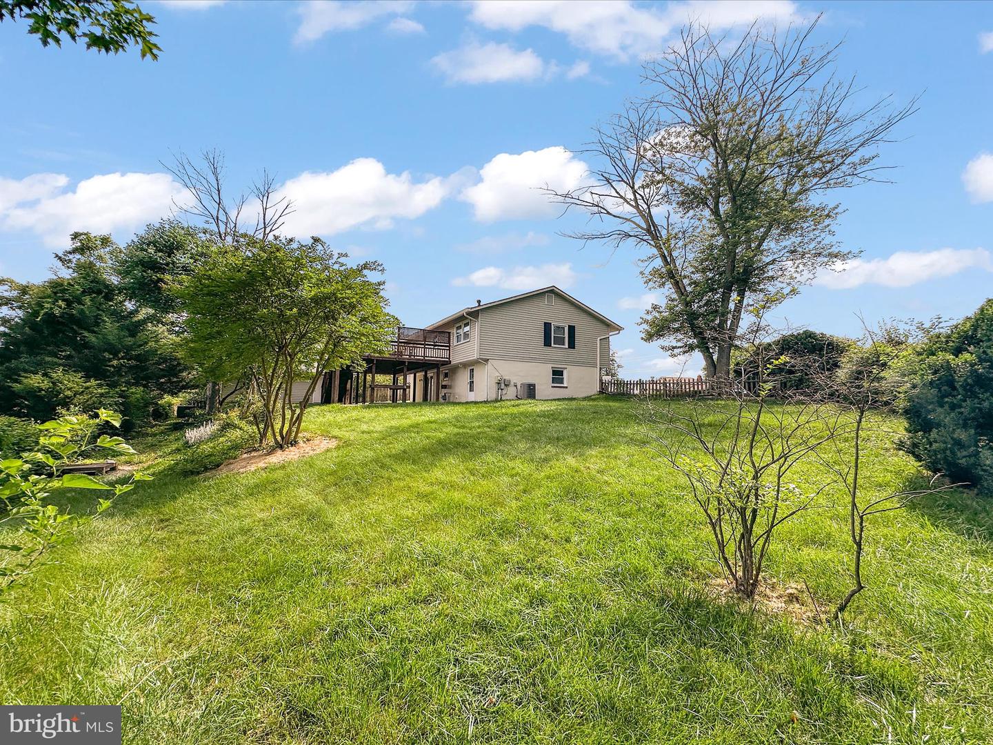 12903 EASTHAM CT, WOODBRIDGE, Virginia 22192, 4 Bedrooms Bedrooms, ,2 BathroomsBathrooms,Residential,For sale,12903 EASTHAM CT,VAPW2096414 MLS # VAPW2096414