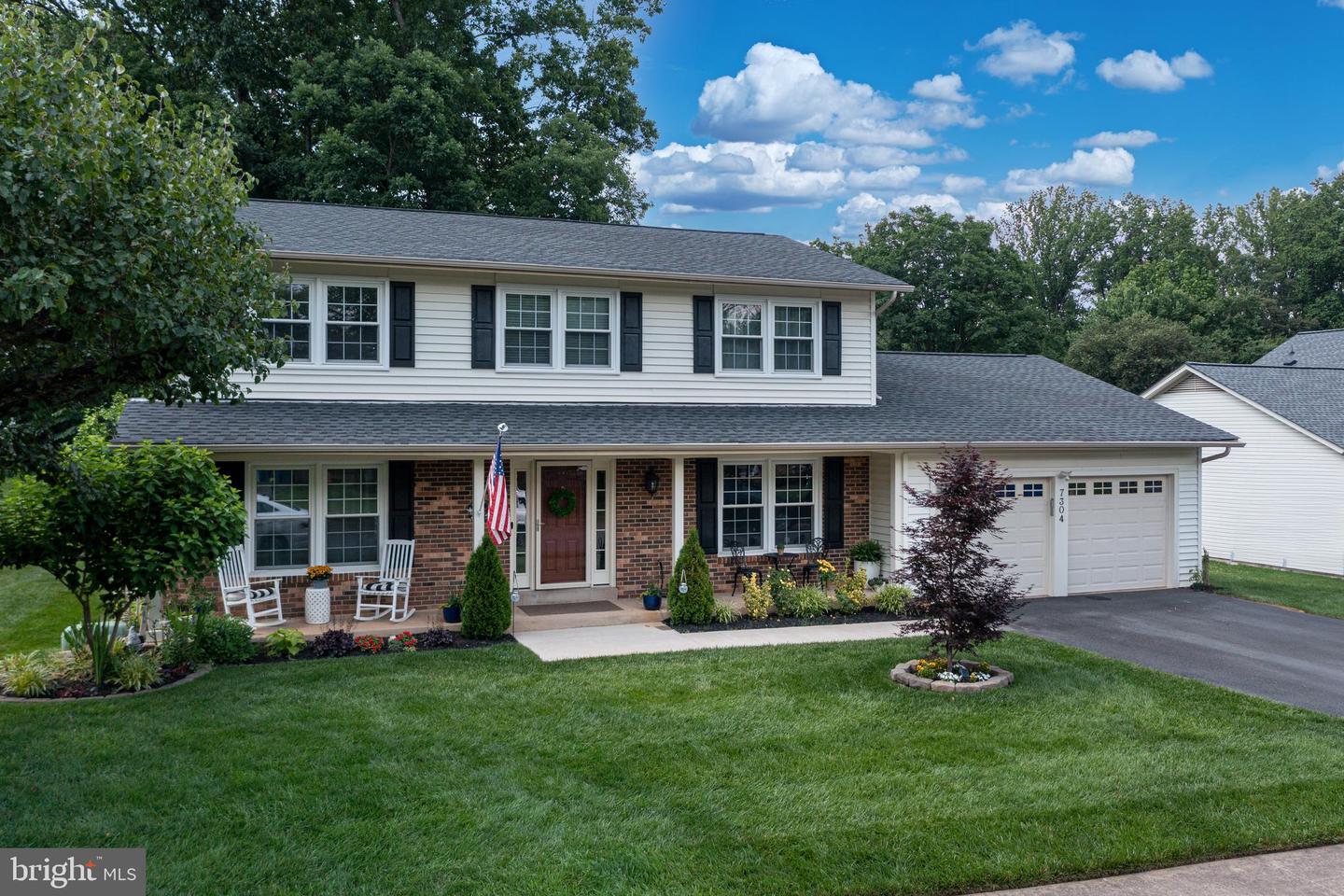 7304 MIZZEN PL, BURKE, Virginia 22015, 5 Bedrooms Bedrooms, ,3 BathroomsBathrooms,Residential,For sale,7304 MIZZEN PL,VAFX2246064 MLS # VAFX2246064