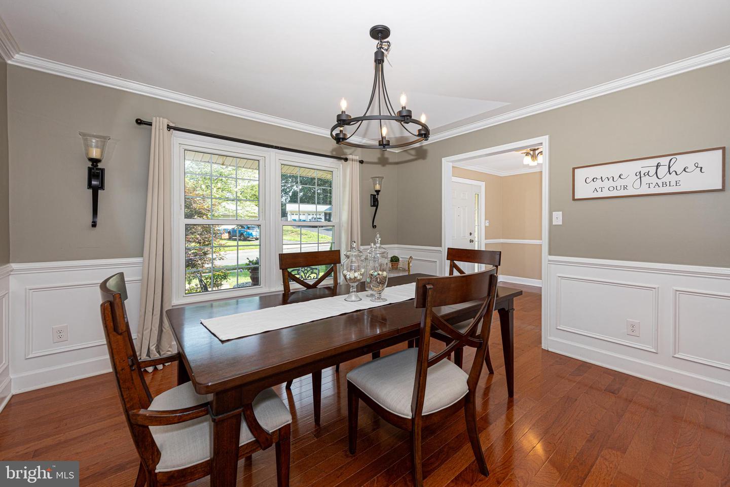 7304 MIZZEN PL, BURKE, Virginia 22015, 5 Bedrooms Bedrooms, ,3 BathroomsBathrooms,Residential,For sale,7304 MIZZEN PL,VAFX2246064 MLS # VAFX2246064