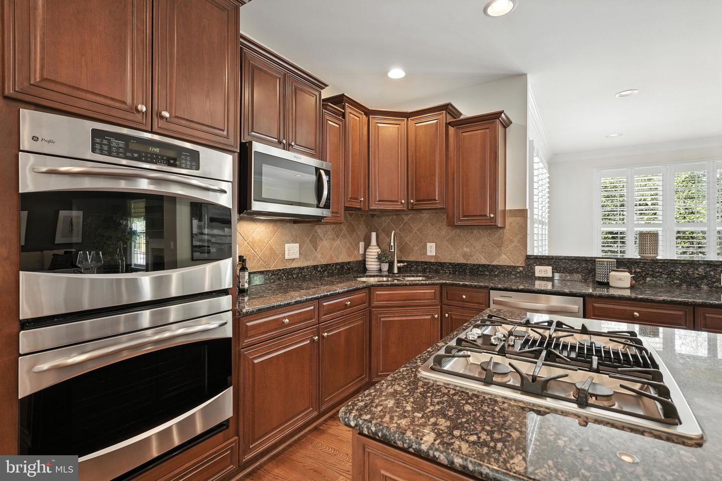 7604 JADE DR, GAINESVILLE, Virginia 20155, 5 Bedrooms Bedrooms, ,4 BathroomsBathrooms,Residential,For sale,7604 JADE DR,VAPW2096584 MLS # VAPW2096584